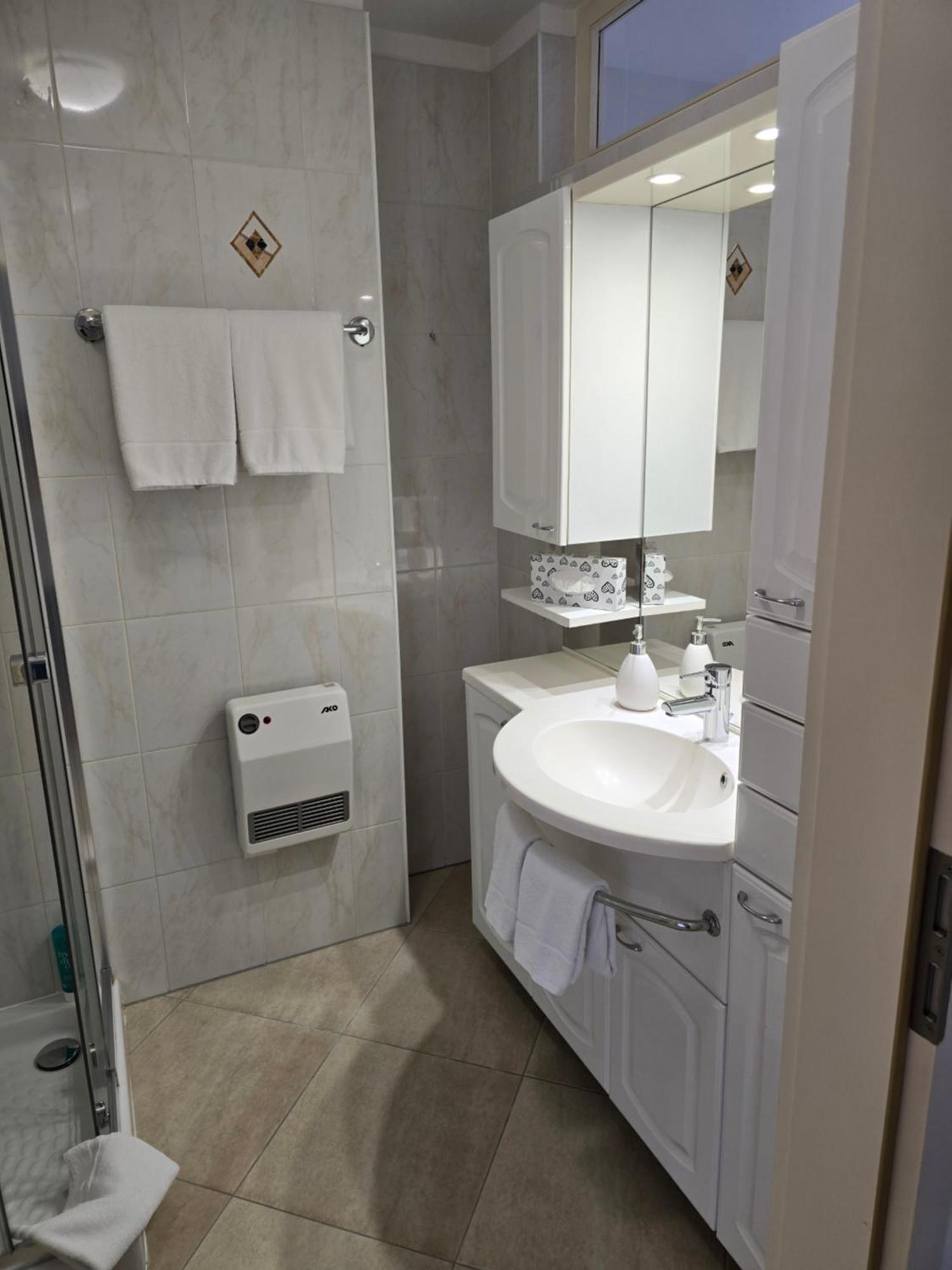 Depandance Garni Golf Apartment Аскона Екстериор снимка